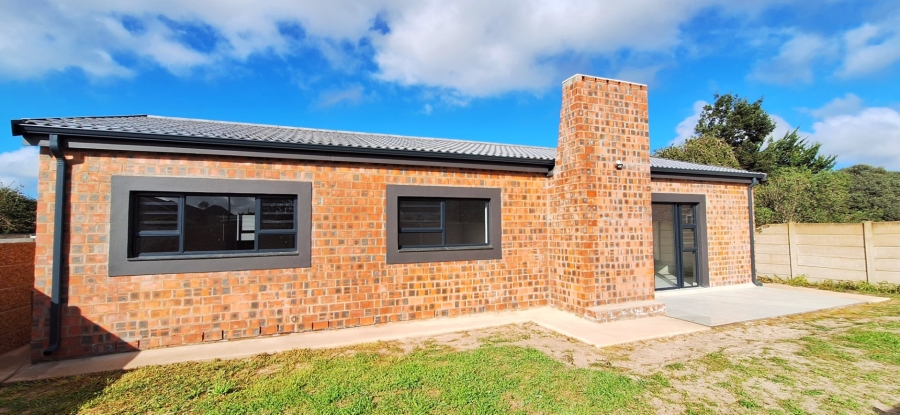2 Bedroom Property for Sale in Albertinia Western Cape
